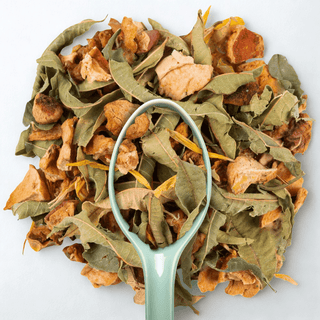 Sachet vrac 200g infusion bio Nuit Mandarine, mélange d'écorces d'agrumes et de morceaux de fruits sans théine.