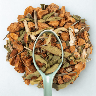 Sachet vrac 200g infusion Orange Dream, mélange de fleurs d'oranger, morceaux de pomme et zestes d'agrumes.